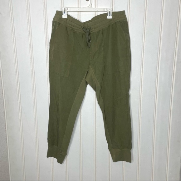 Cabi The Marathon Olive Green Lounge Drawstring Jogger Pants Sz XL 409 - Picture 3 of 9